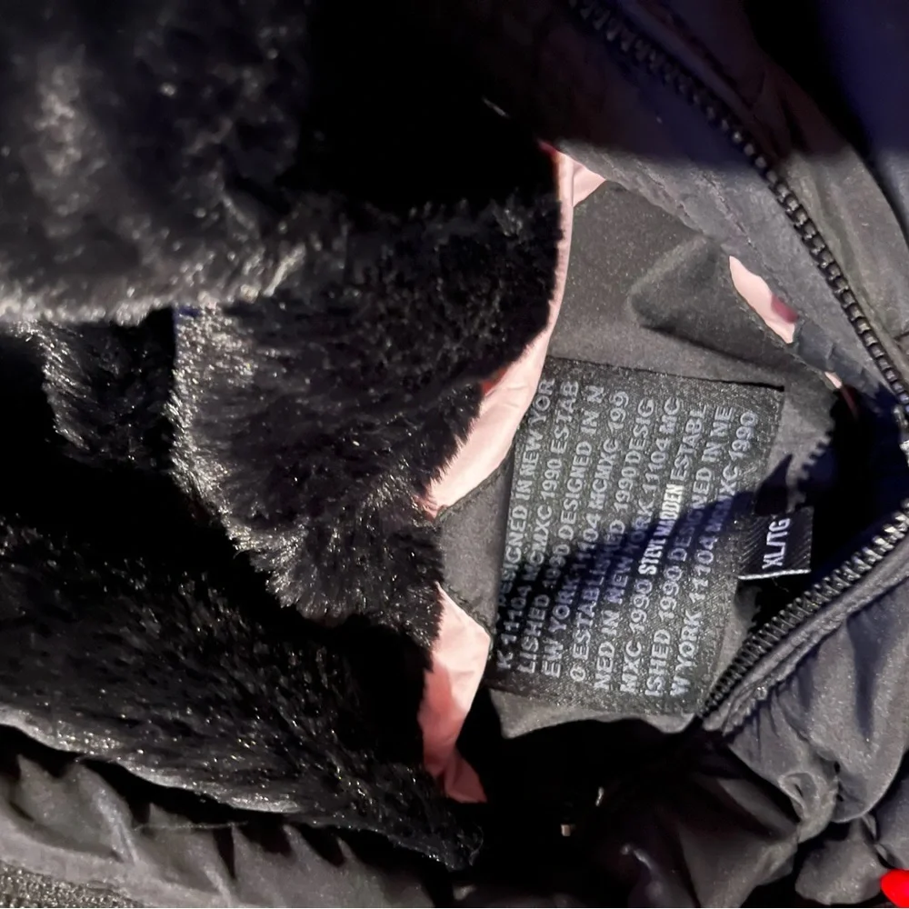 Steve Madden jacket - Picture 2 of 2